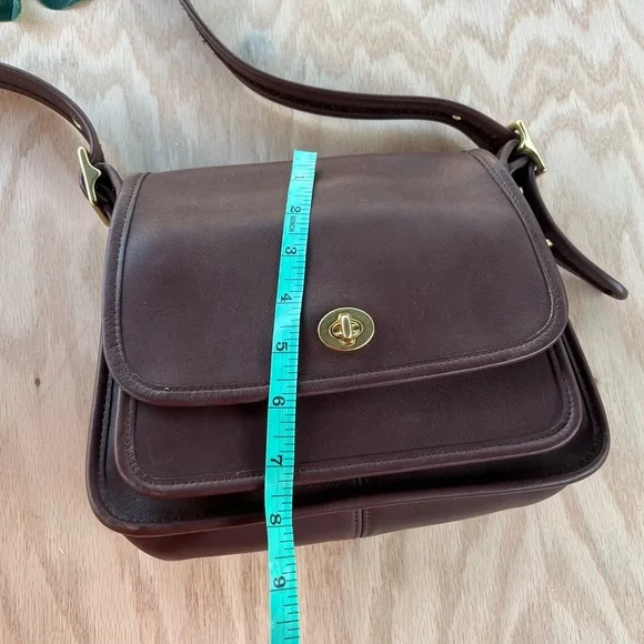 Coach Vintege Crossbody Bag - Picture 9 of 16